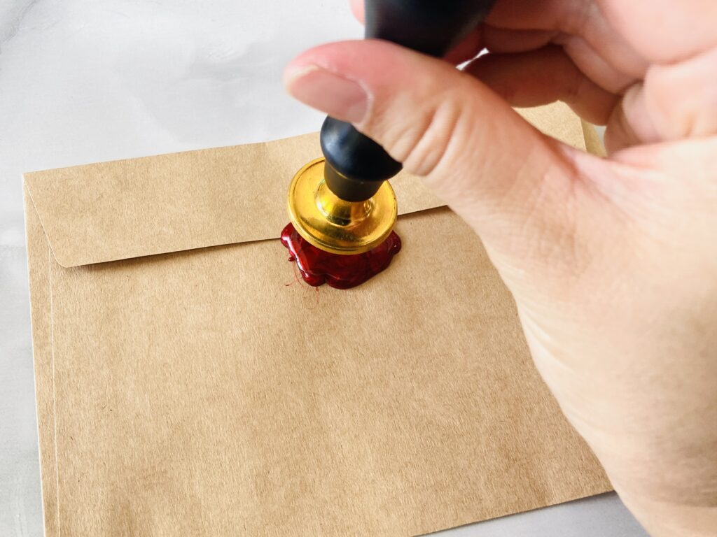 スタンプを押す